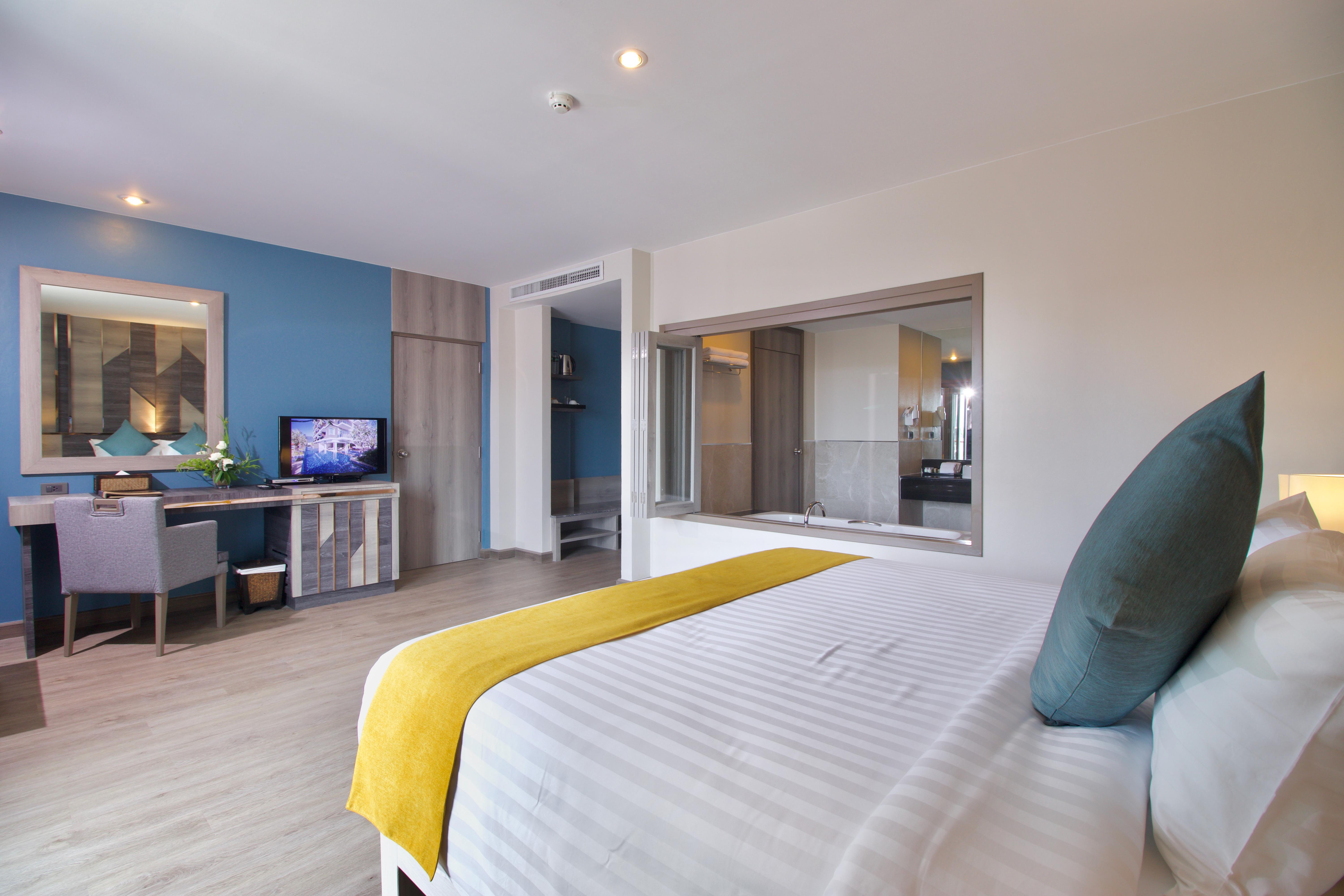 Andakira Hotel - Sha Extra Plus Patong Exteriör bild