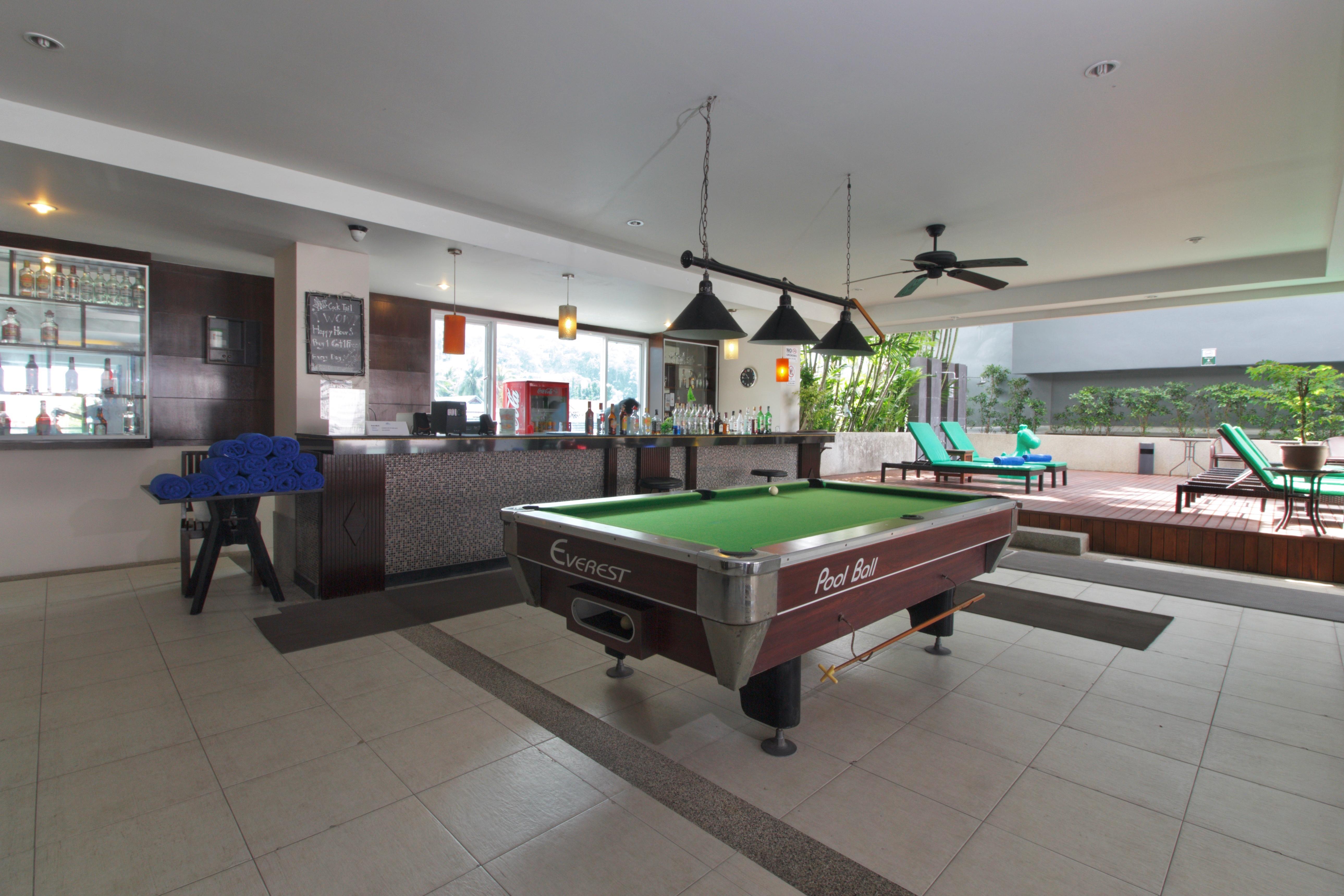 Andakira Hotel - Sha Extra Plus Patong Exteriör bild